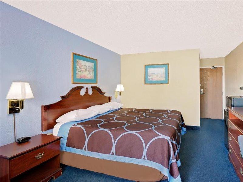 Мотель Super 8 By Wyndham Newburgh/West Point Stewart Intl Airport Екстер'єр фото