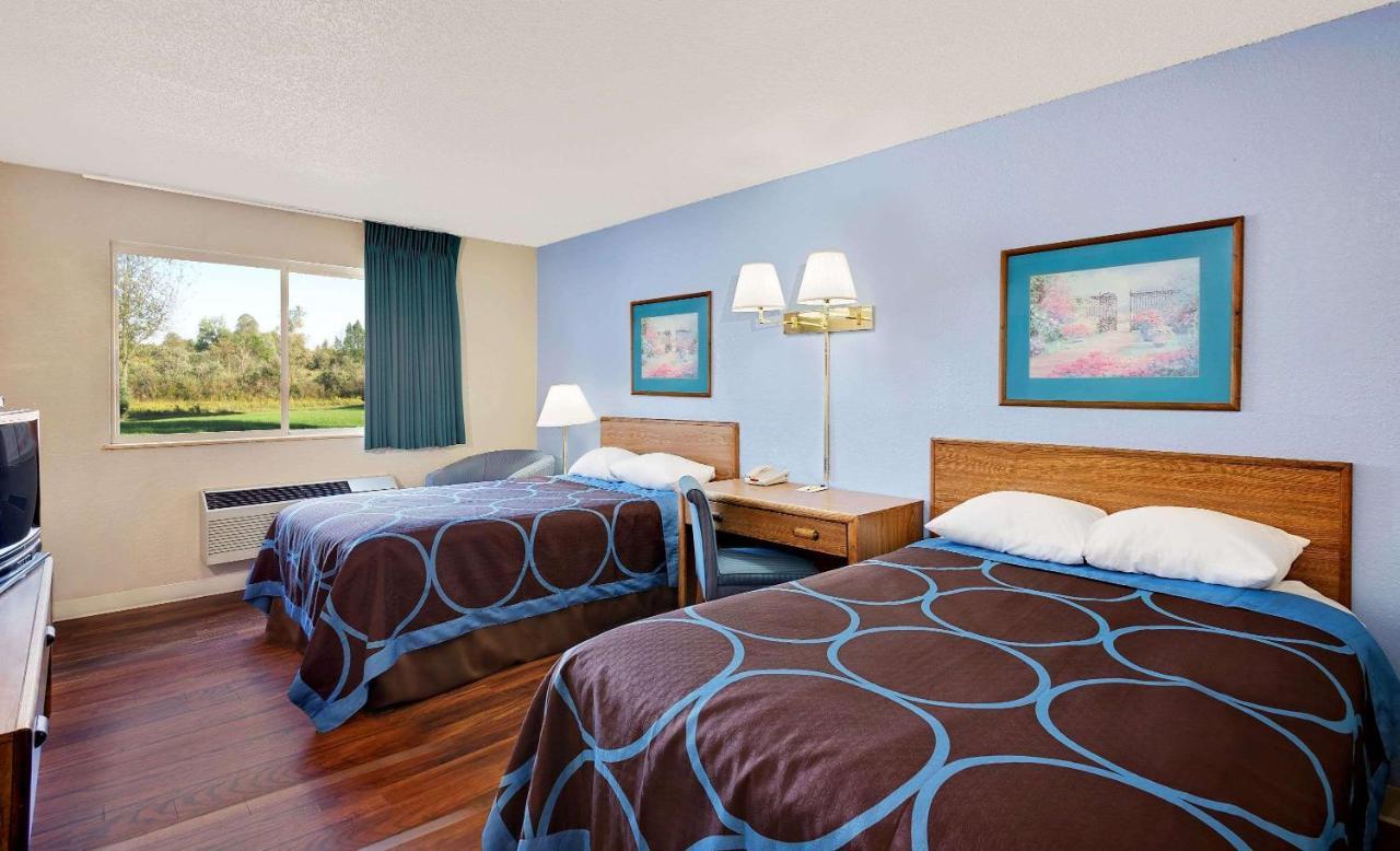 Мотель Super 8 By Wyndham Newburgh/West Point Stewart Intl Airport Екстер'єр фото
