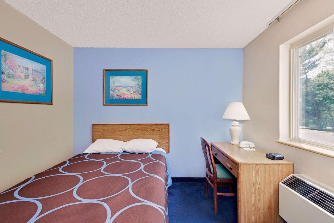 Мотель Super 8 By Wyndham Newburgh/West Point Stewart Intl Airport Екстер'єр фото